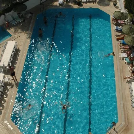 Batihan Apart 3* Kusadası