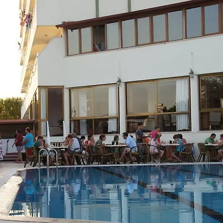 Apart Otel Batihan Apart Kuşadası